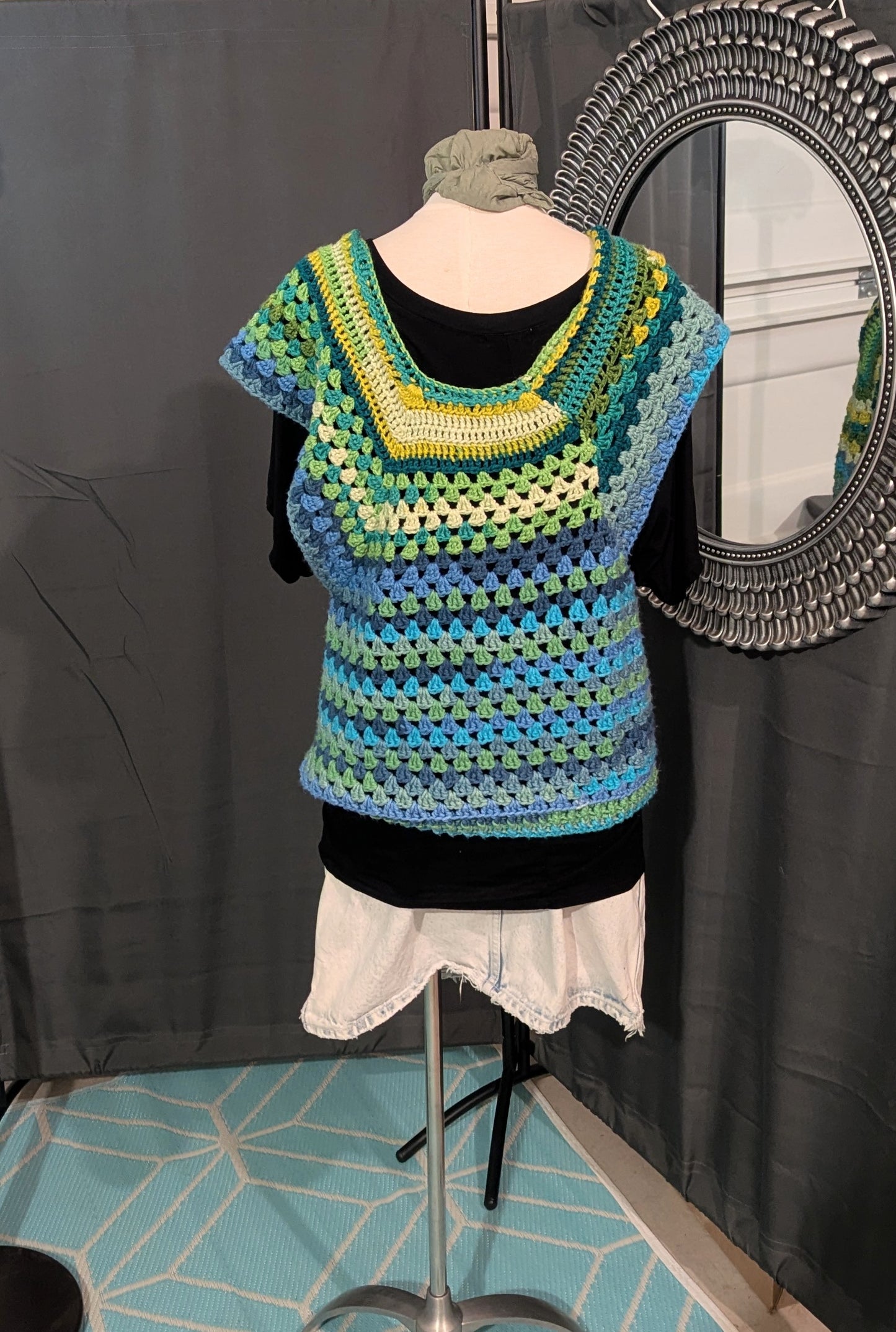 Crochet Sleeveless Sweater Vest