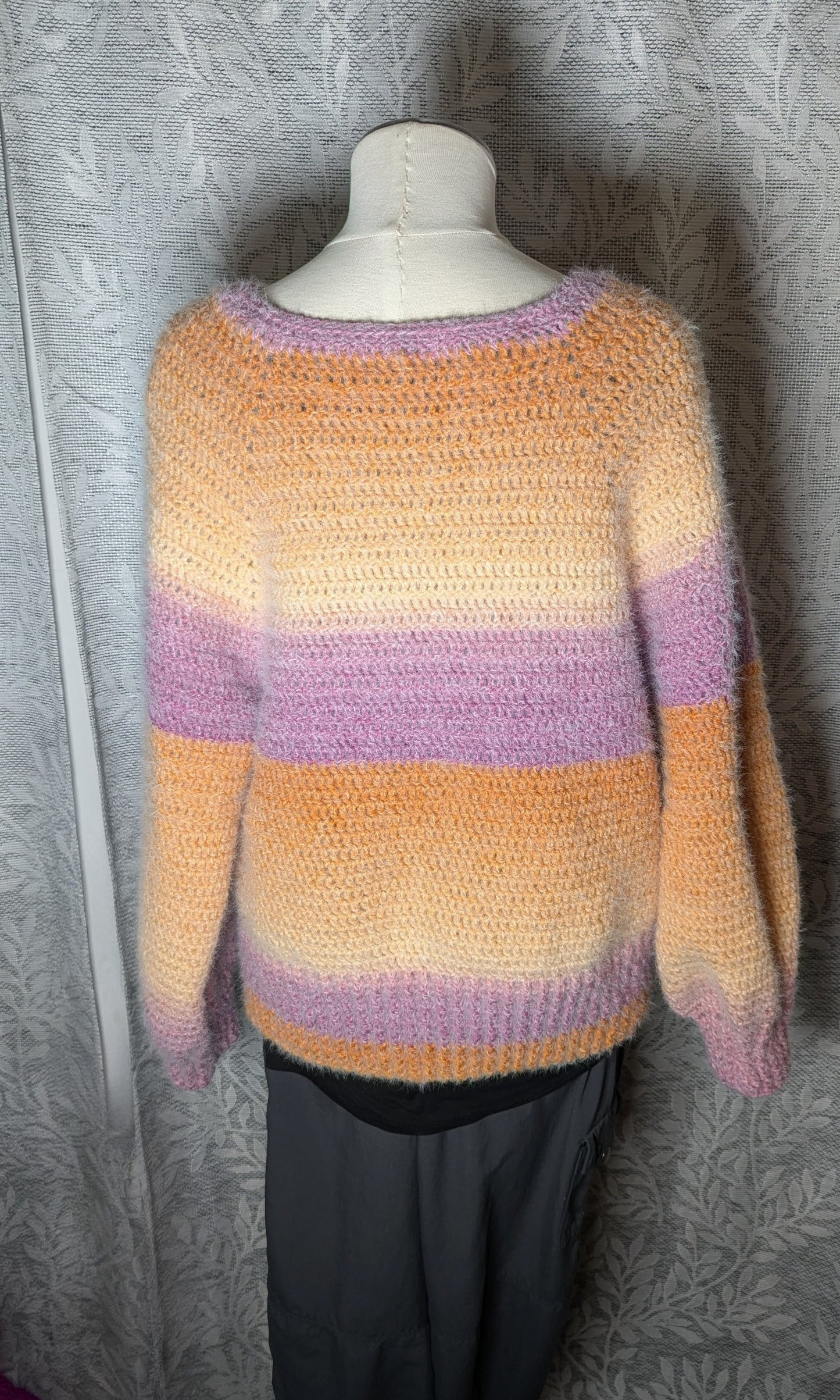 Crochet Sweater "Peachy Keen"