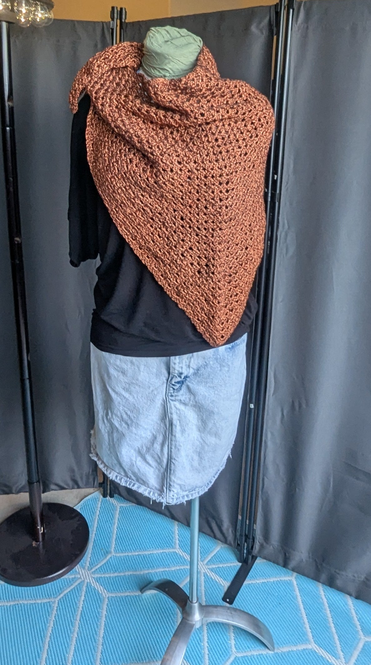 Crochet Shall Wool Blend