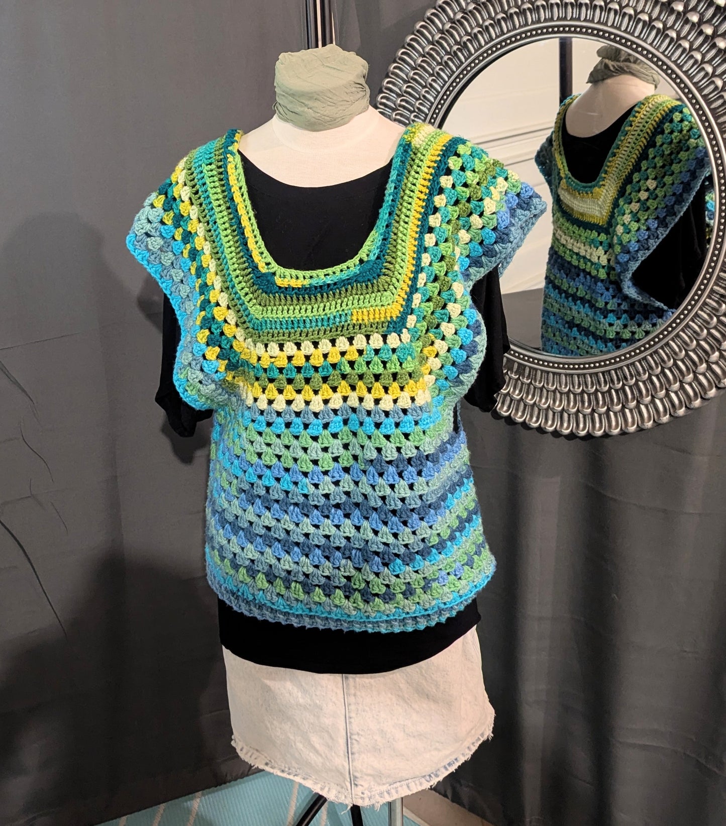Crochet Sleeveless Sweater Vest